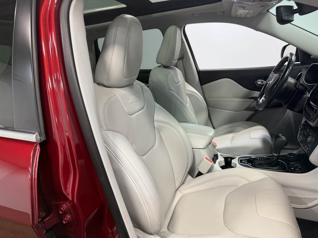 2021 Jeep Cherokee Limited photo 57