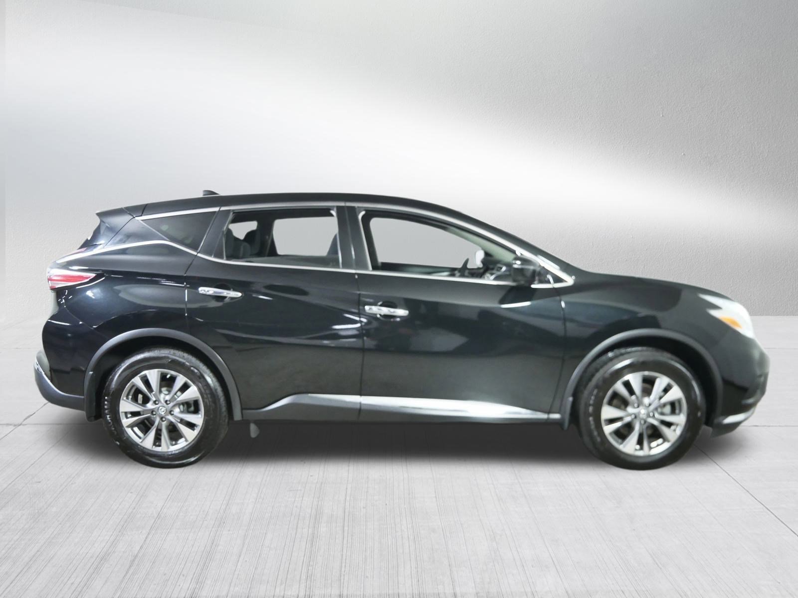 2017 Nissan Murano S photo 8