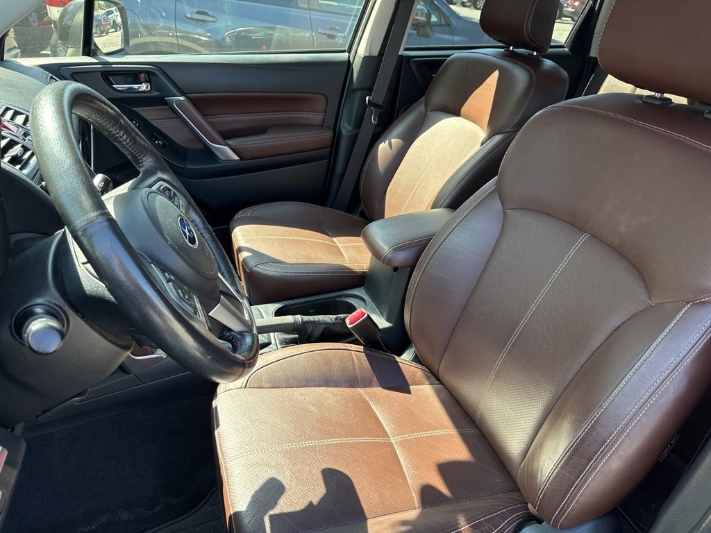 2017 Subaru Forester 2.5i Touring photo 14