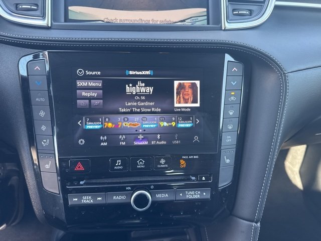 2023 Infiniti QX50 Luxe photo 15