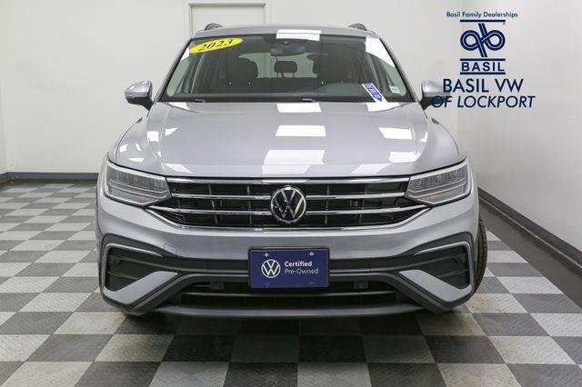 2023 Volkswagen Tiguan S photo 2