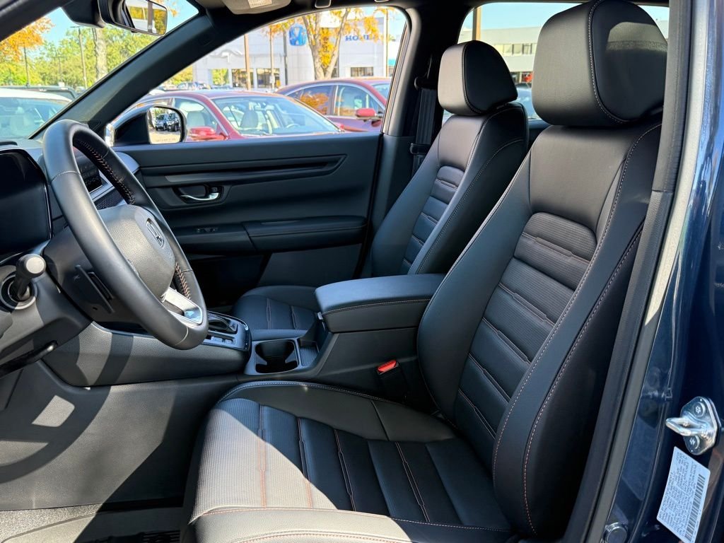 2025 Honda CR-V Hybrid Sport-L photo 12