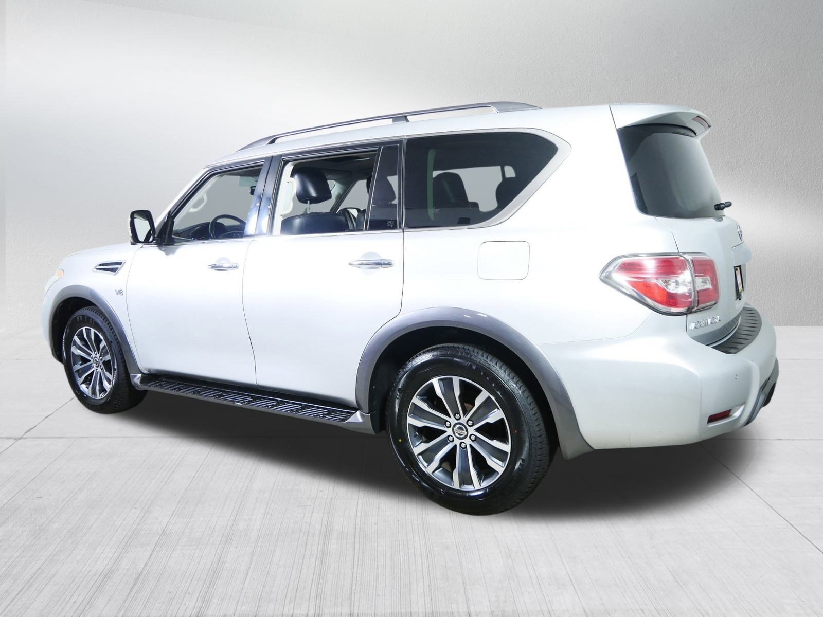 2019 Nissan Armada SL photo 5