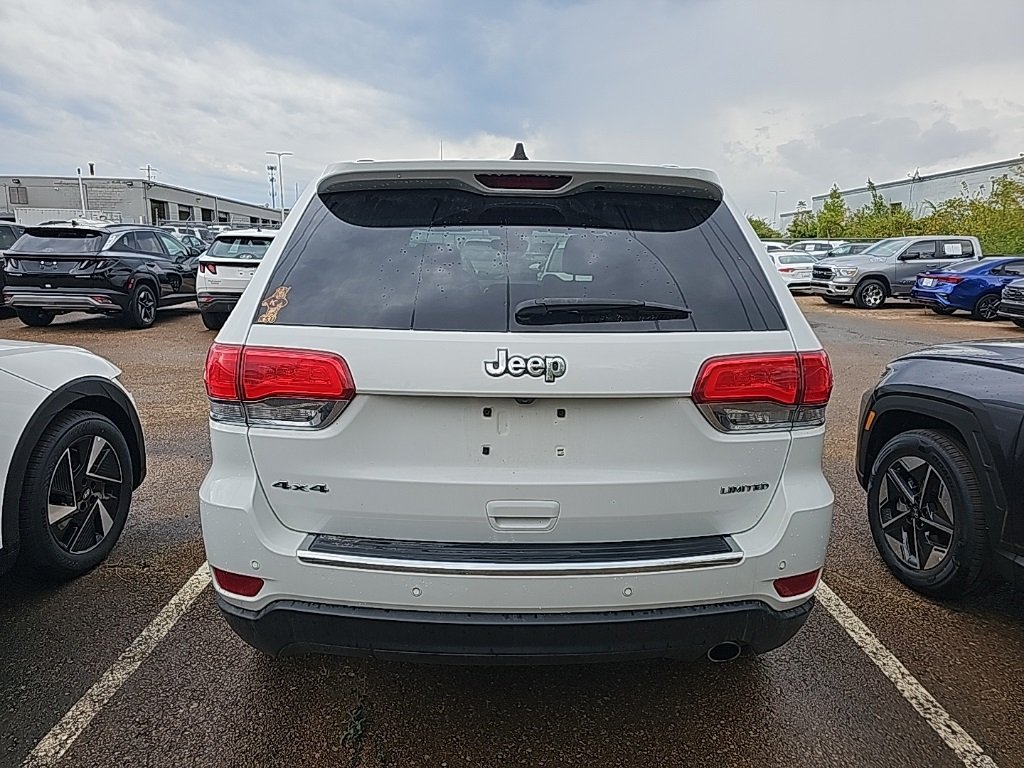 2018 Jeep Grand Cherokee Limited photo 2
