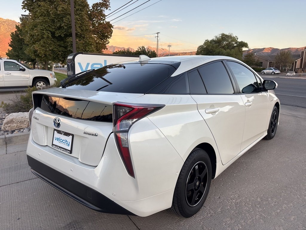 2017 Toyota Prius Two Eco Three Four Touring photo 3