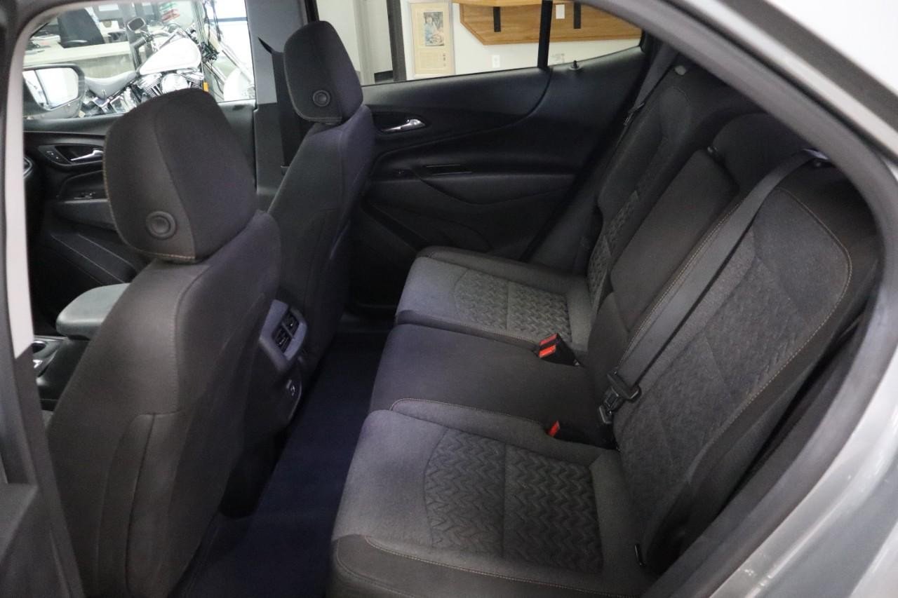 2023 Chevrolet Equinox LT photo 14