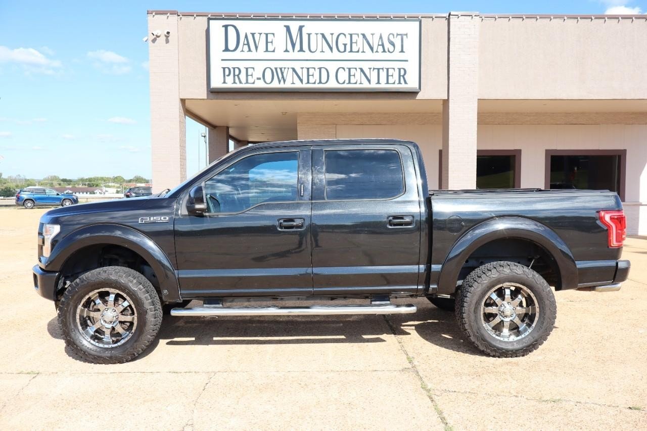 2015 Ford F-150 Lariat photo 2