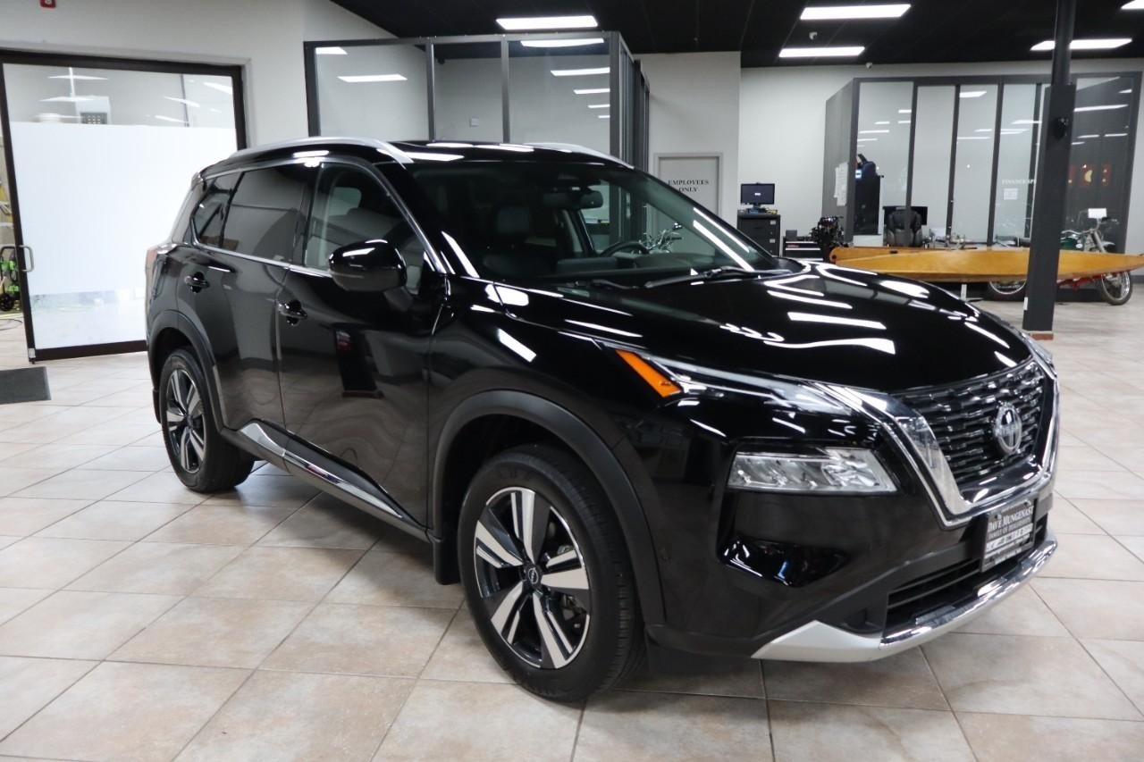 2023 Nissan Rogue Platinum photo 7