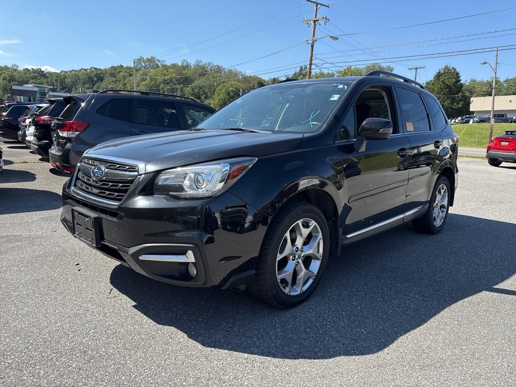 2017 Subaru Forester 2.5i Touring photo 2