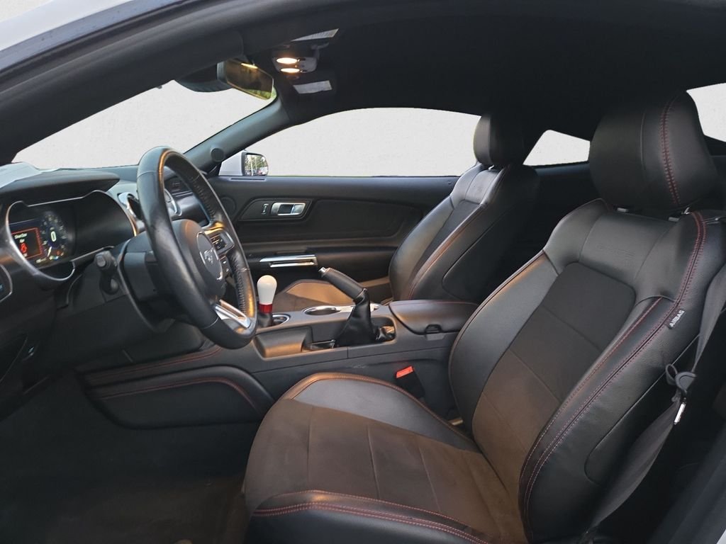 2022 Ford Mustang GT Premium photo 10
