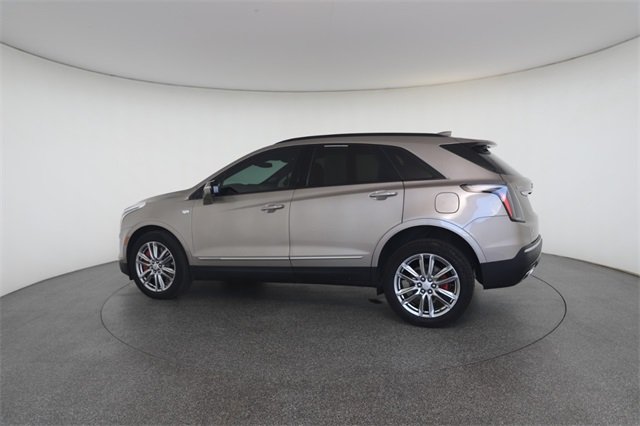 2023 Cadillac XT5 Sport photo 9