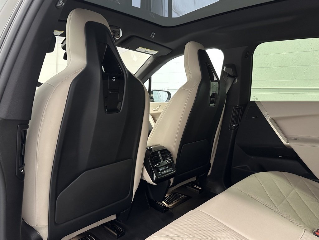 2024 Bmw iX photo 13