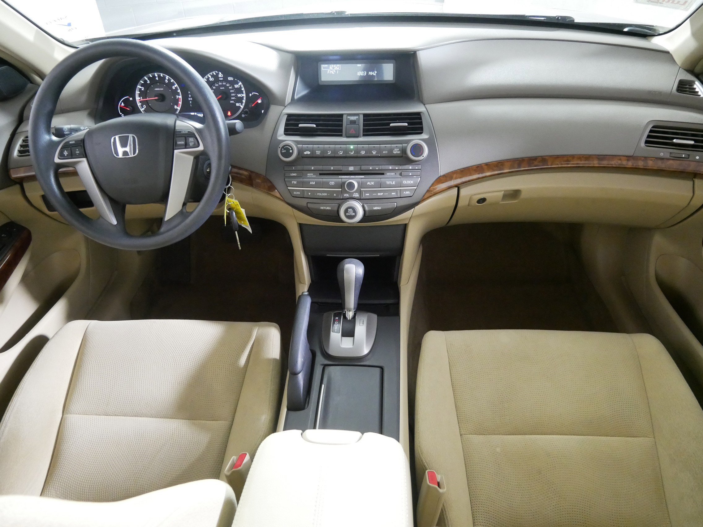2009 Honda Accord EX photo 10