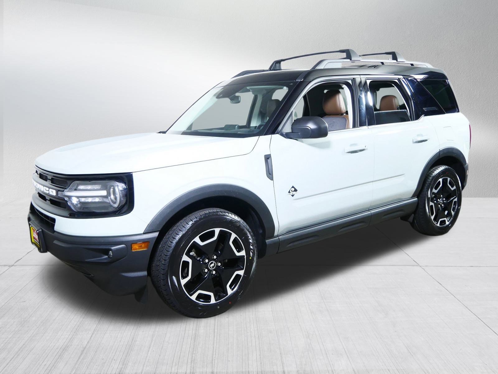 2021 Ford Bronco Sport Outer Banks photo 3