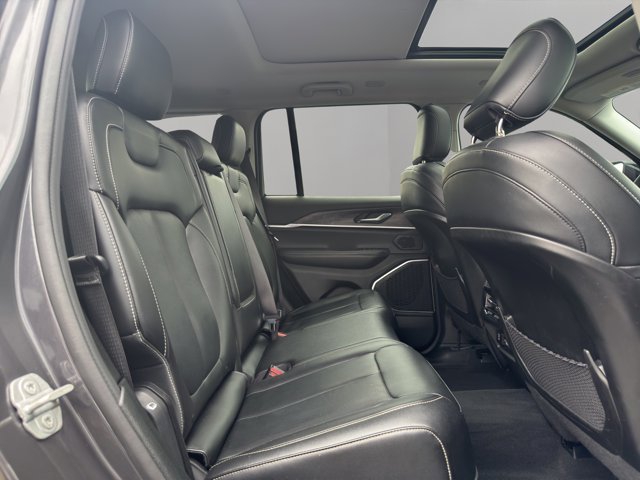 2022 Jeep Cherokee Limited 4xe photo 13