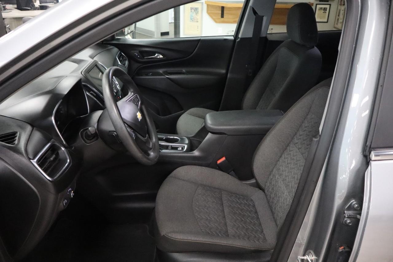 2023 Chevrolet Equinox LT photo 8