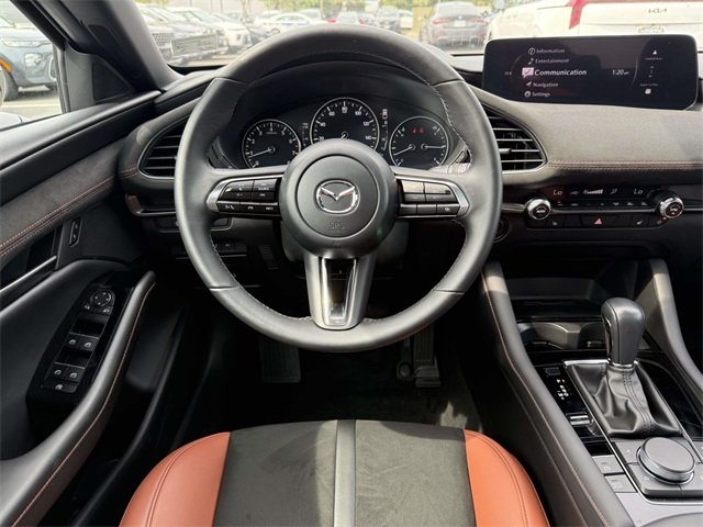 2025 Mazda Mazda3 2.5 Carbon Turbo photo 17