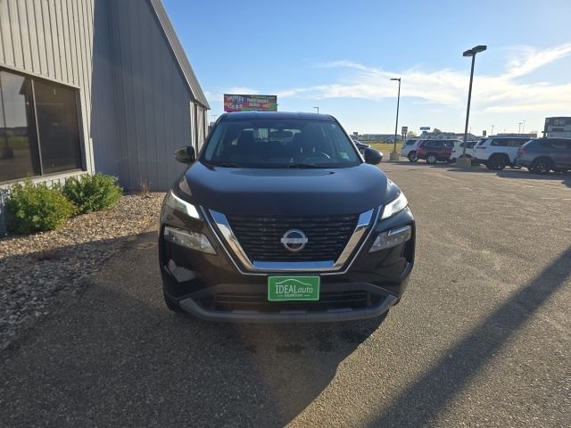 2023 Nissan Rogue SV photo 3