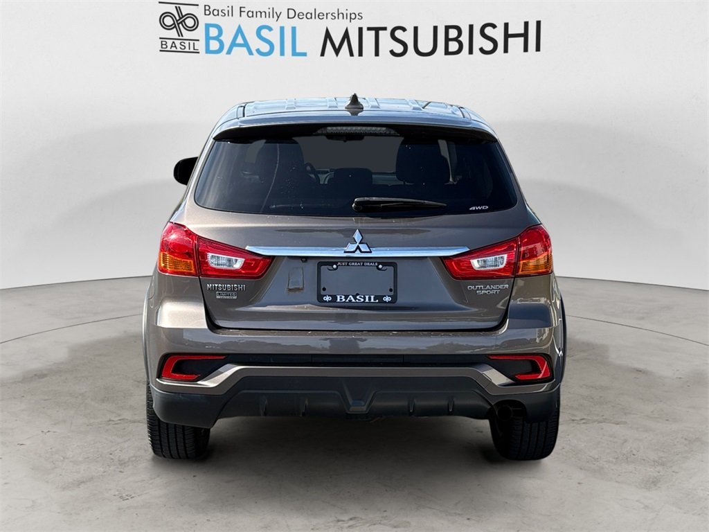 2018 Mitsubishi Outlander Sport LE photo 4