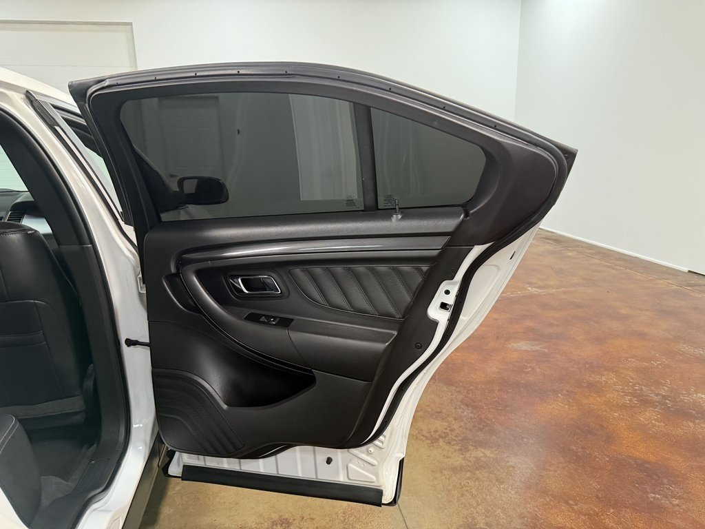 2019 Ford Taurus SHO photo 51