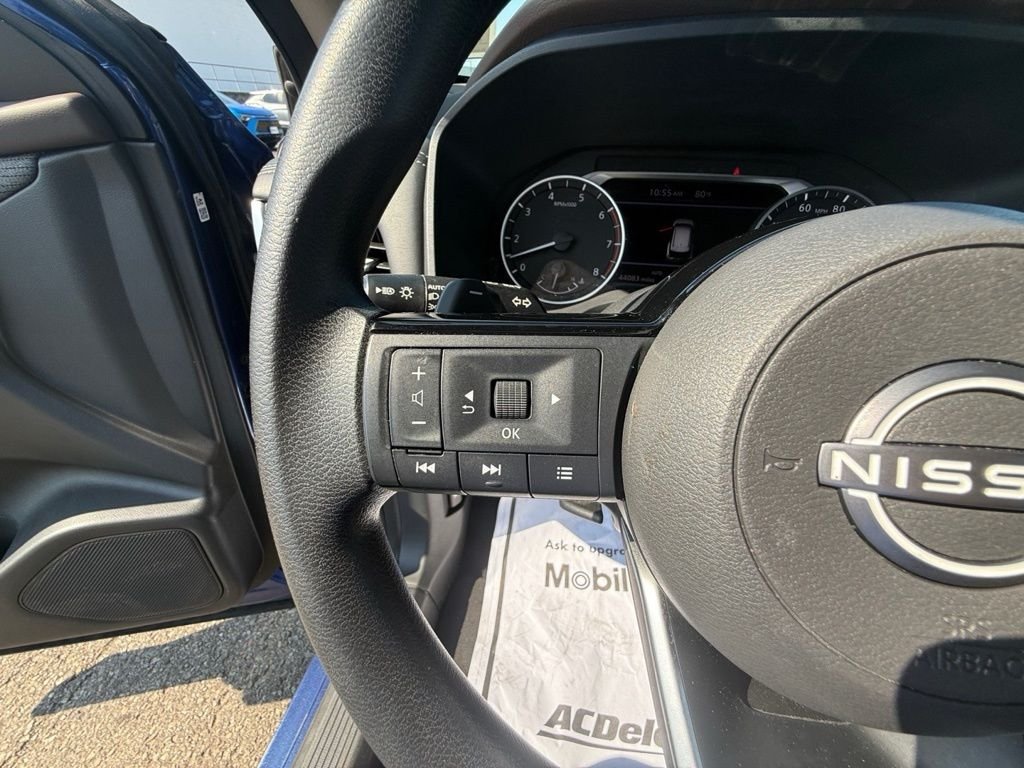 2023 Nissan Rogue SV photo 19