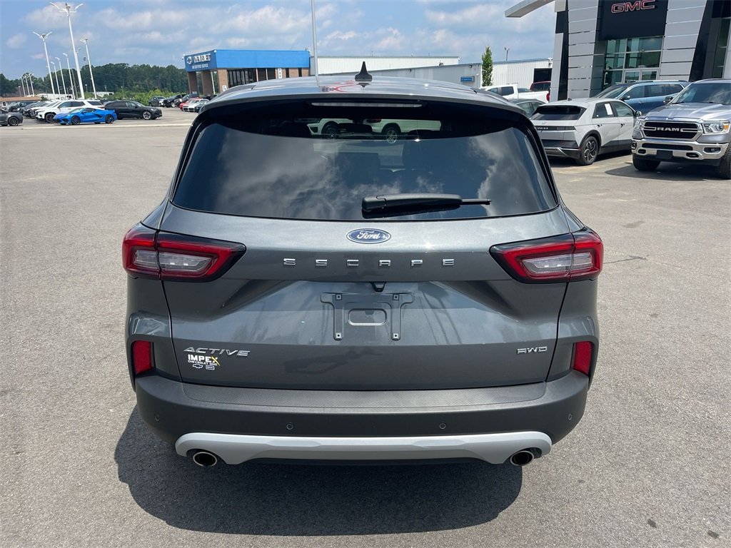 2023 Ford Escape Active photo 2