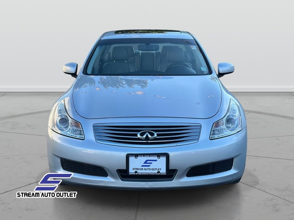 2007 Infiniti G35 photo 2