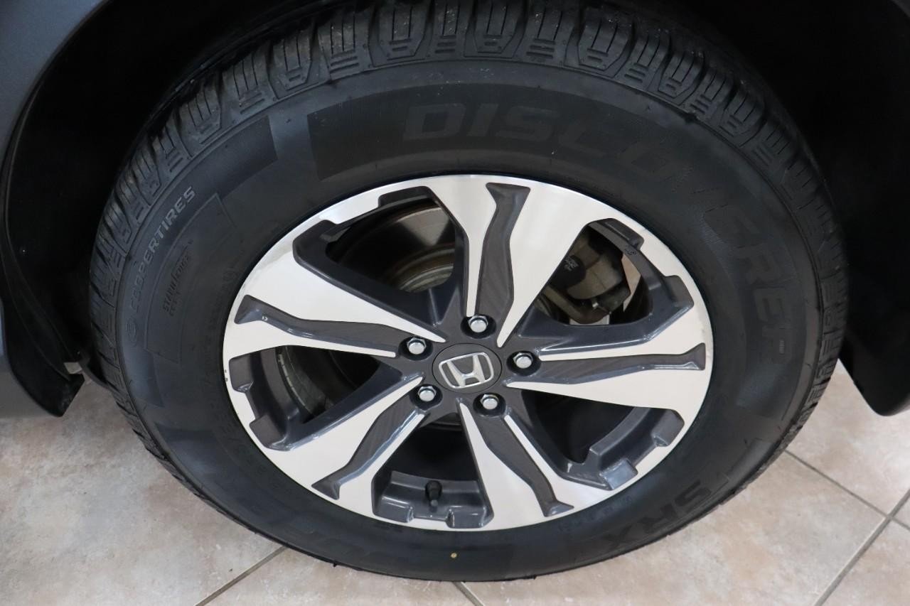 2017 Honda CR-V LX photo 14