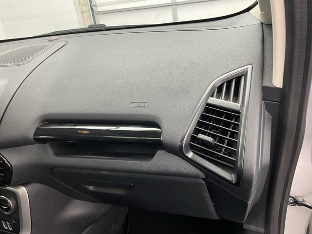 2018 Ford EcoSport Titanium photo 12