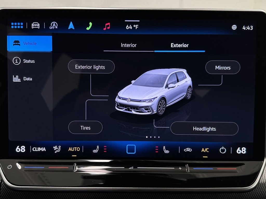 2025 Volkswagen Golf R 2.0 TSI photo 33