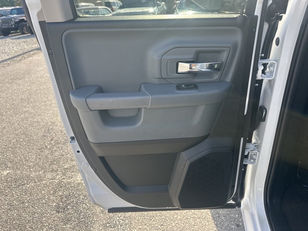 2024 Ram 1500 Classic SLT photo 22