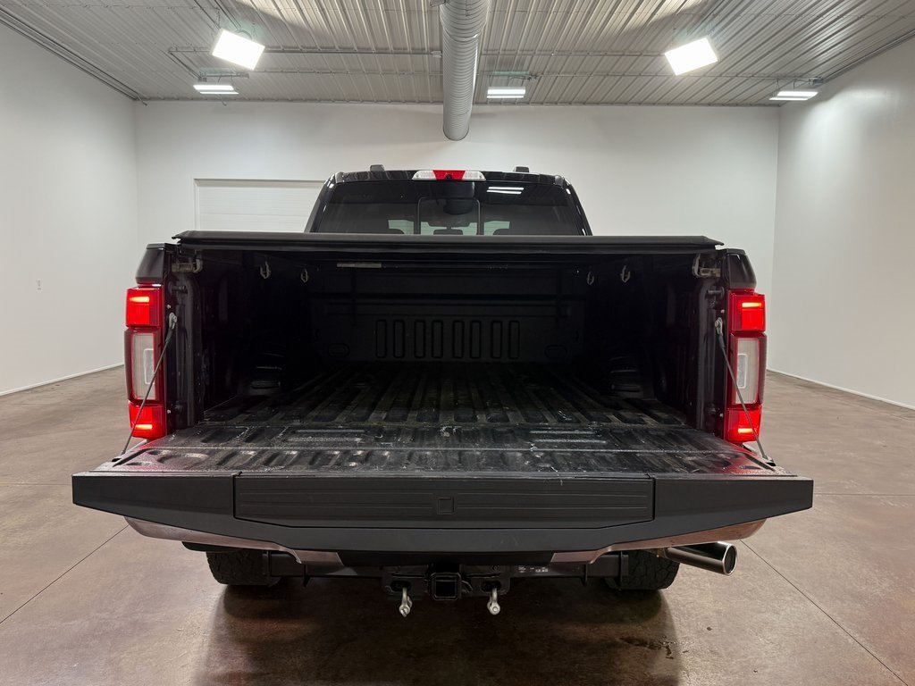 2020 Ford F-350 photo 21