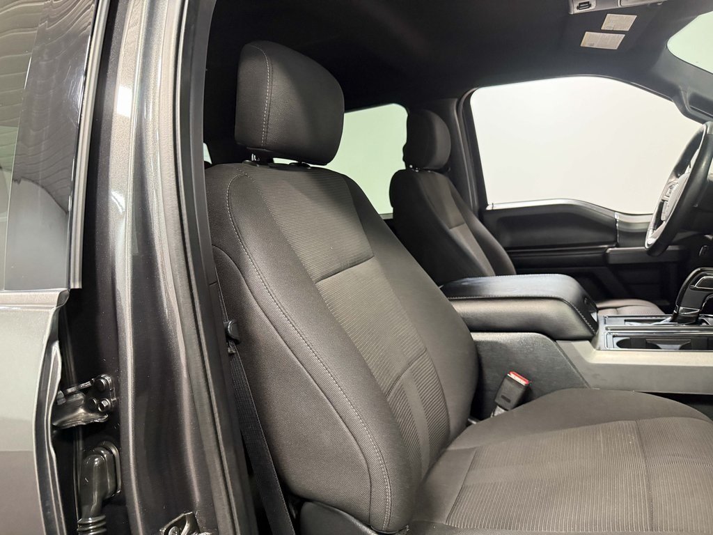 2017 Ford F-150 XLT photo 57