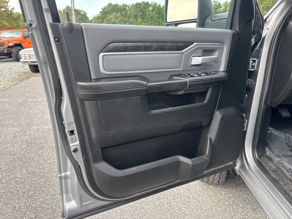 2023 Ram 2500 Big Horn photo 24