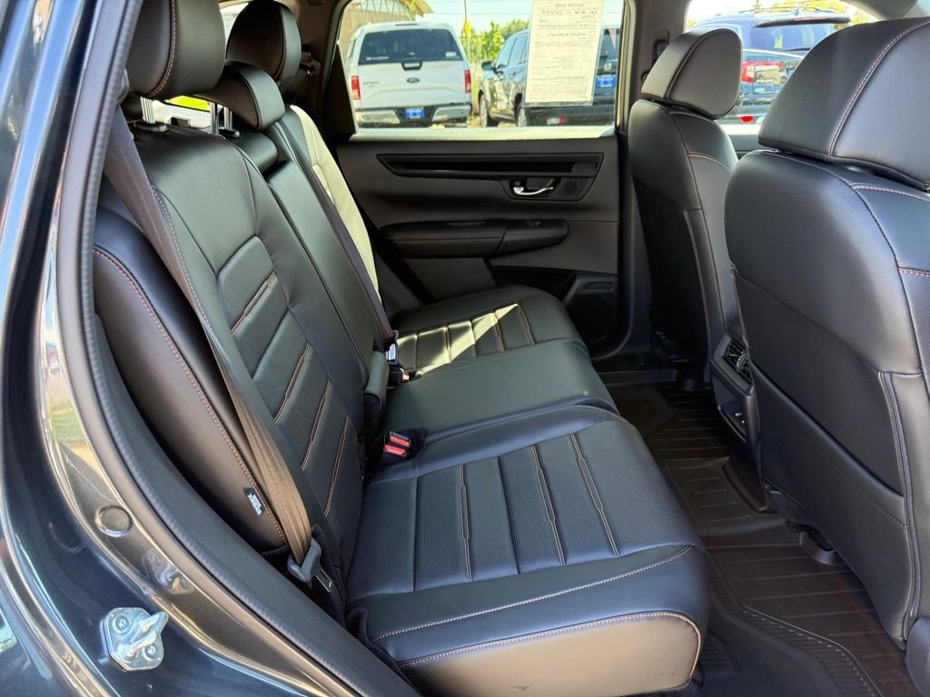 2025 Honda CR-V Hybrid Sport-L photo 18