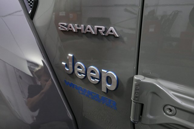 2022 Jeep Wrangler Unlimited Sahara 4xe photo 7