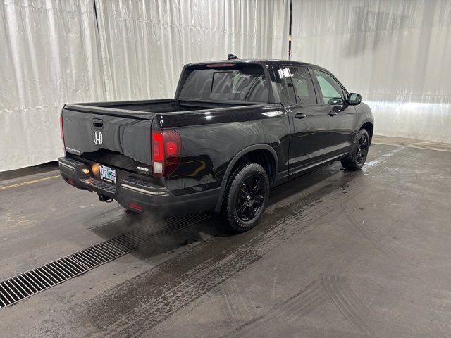 2020 Honda Ridgeline Black Edition photo 2