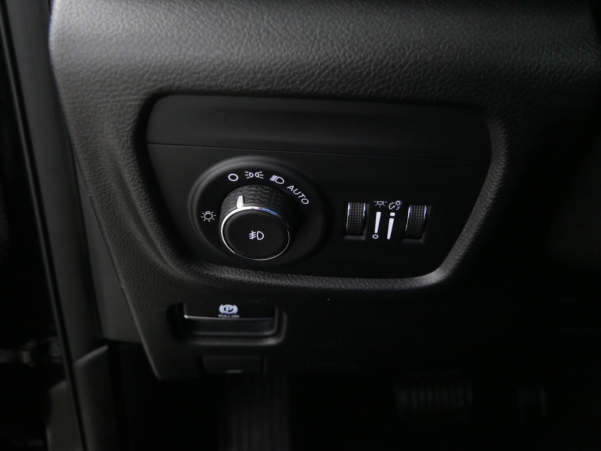 2021 Jeep Grand Cherokee Limited photo 26