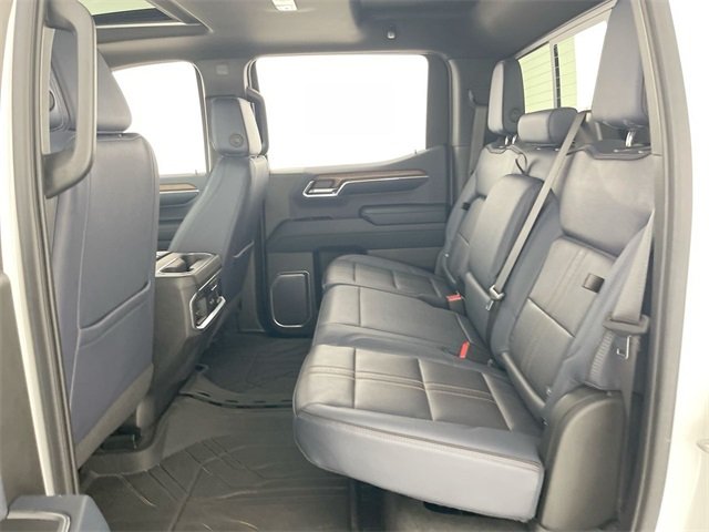 2023 Chevrolet Silverado 1500 High Country photo 38