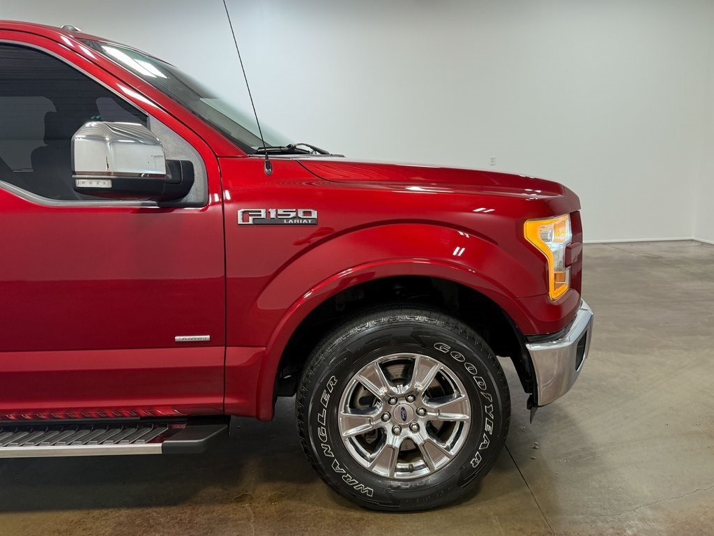 2016 Ford F-150 Lariat photo 29