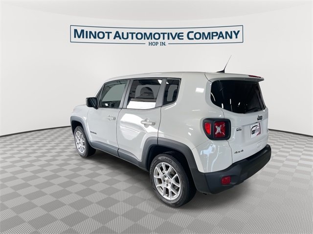 2023 Jeep Renegade Latitude Upland photo 2