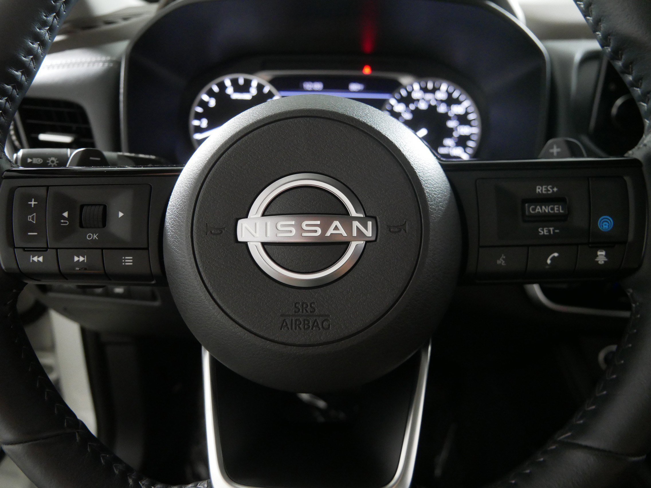 2023 Nissan Rogue SL photo 22
