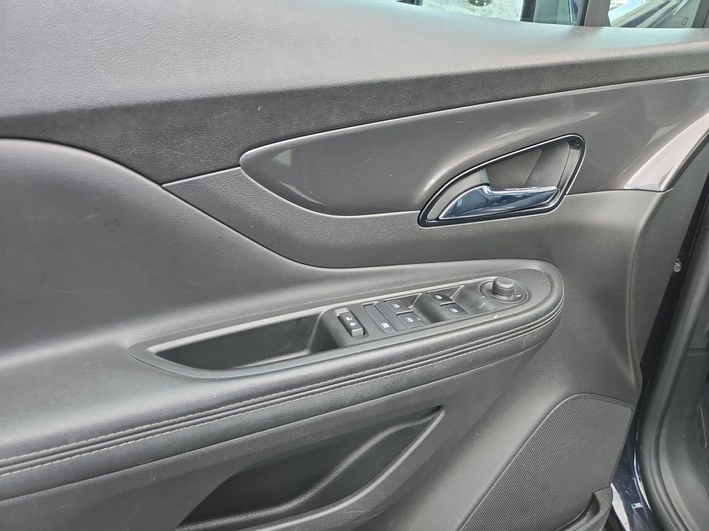2021 Buick Encore Preferred photo 6