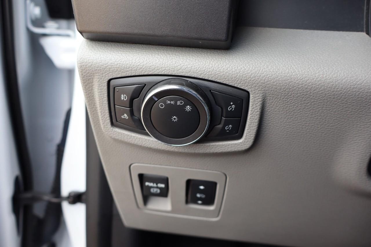 2019 Ford F-150 XLT photo 17