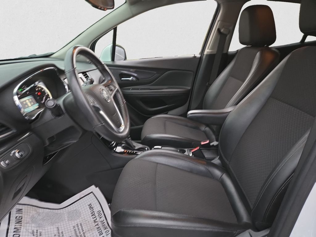 2022 Buick Encore Preferred photo 10
