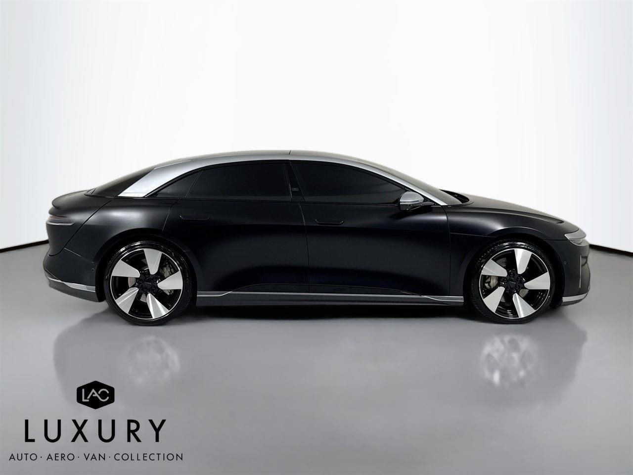 2022 Lucid Air Grand Touring photo 9