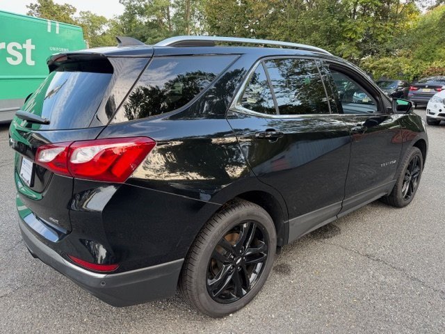 2020 Chevrolet Equinox LT photo 3