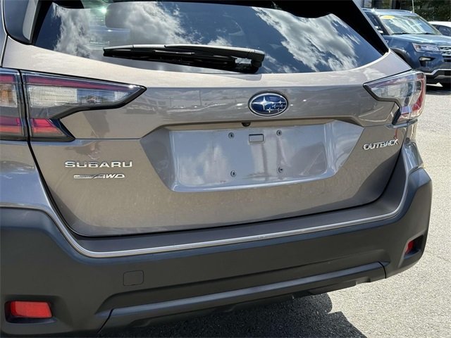 2023 Subaru Outback Premium photo 10