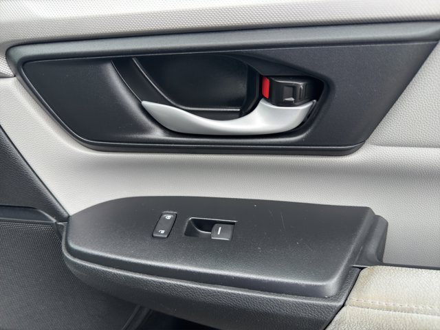 2017 Honda CR-V LX photo 15