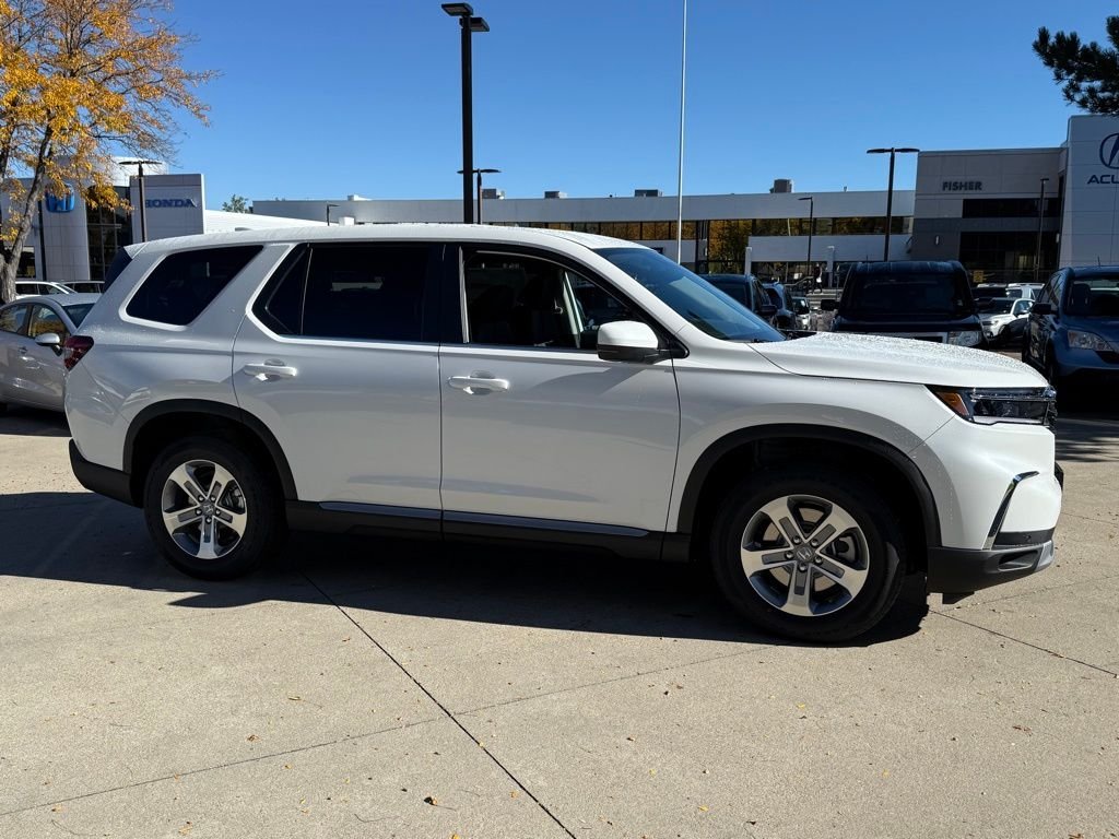 2025 Honda Pilot EX-L photo 5
